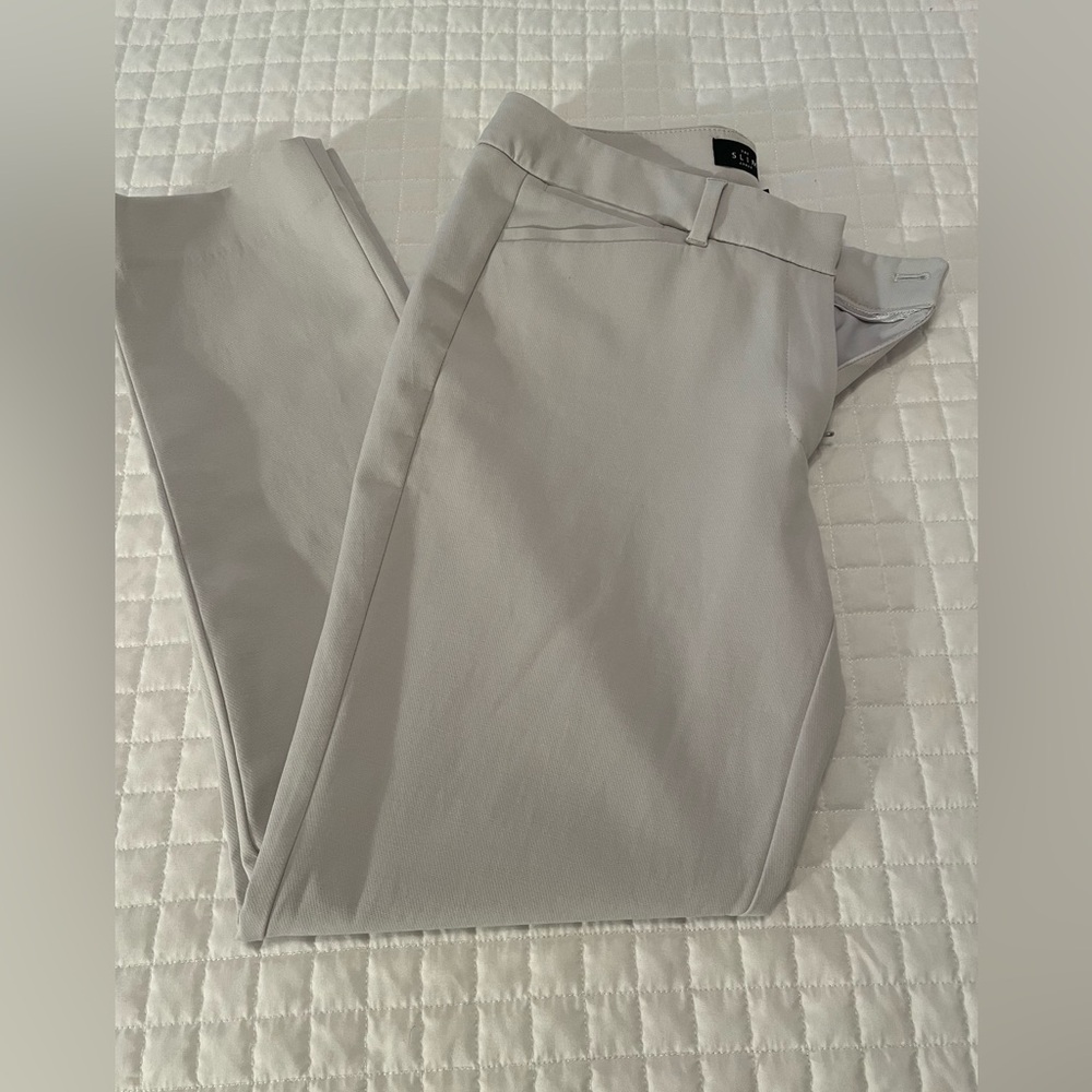 White House Black Market Gray Ankle Cropped Pants